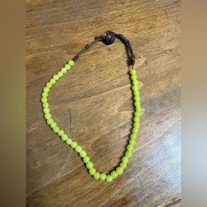 Beaded chocker necklace
